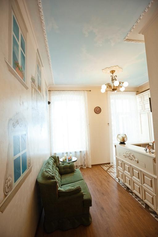 Mini-Hotel Guest House Inn Lviv Exterior photo